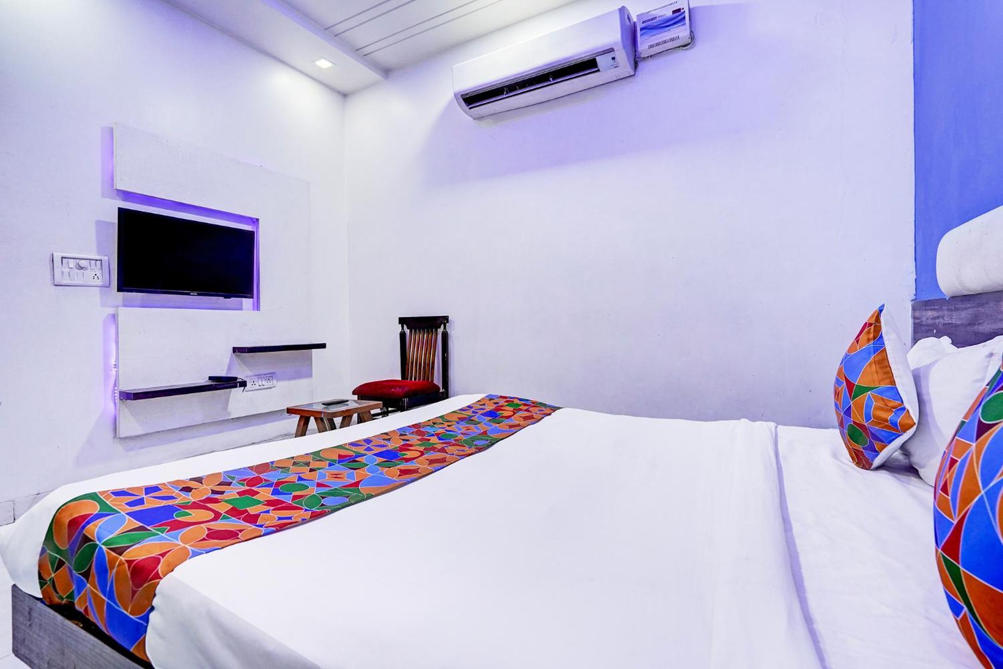 Fabhotel Season Grand Delhi  Exterior photo