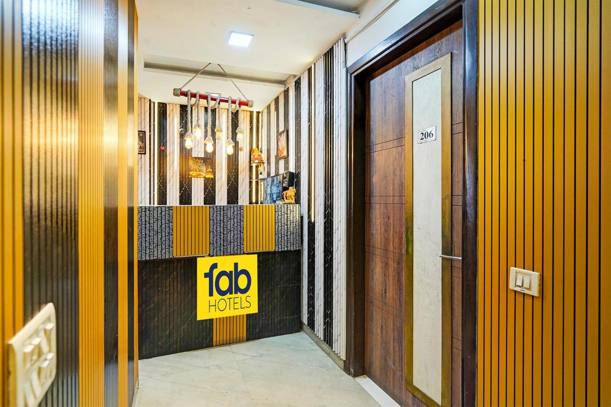 Fabhotel Season Grand Delhi  Exterior photo